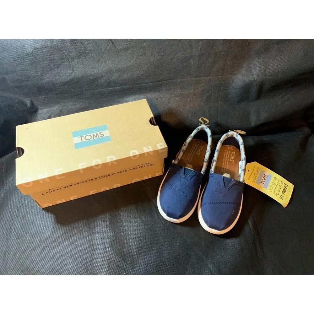 Toms Youth Bimini Slip On Navy Canvas Sailboats 10010047 Big Kid's Sizes 12